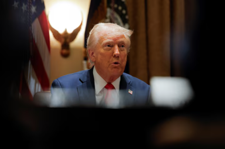 Mỹ sắp công bố mức thuế 25% đối với EU, Trump tuyên bố