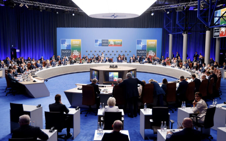 LIÊN HIỆP CHÂU ÂU, NATO HỌP THƯỢNG ĐỈNH HỖ TRỢ UKRAINE KHÔNG CẦN MỸ!