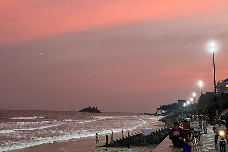 Một Lần Nữa, Trên Bãi Biển Xưa