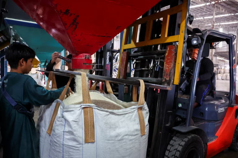 Thuế quan của Trump đe dọa gây thêm khó khăn cho ngành lúa gạo Thái Lan