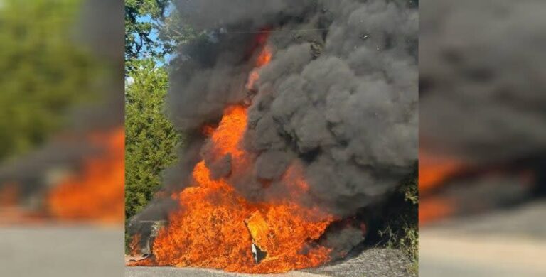 Hai người đàn ông lao vào xe tải bốc cháy ở Oklahoma để cứu người