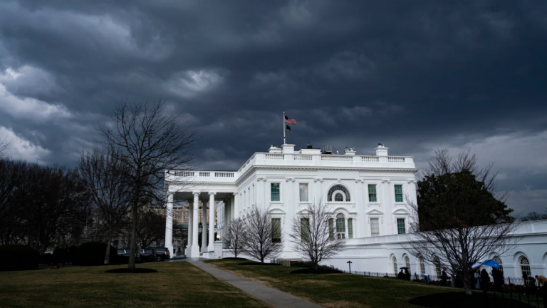 Luật sư tố chính quyền Trump vi phạm lệnh tòa khi trục xuất người Việt và Myanmar sang Nam Sudan