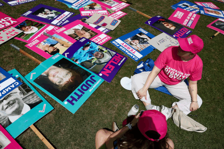 Quốc hội Anh bỏ phiếu thông qua dự luật trợ tử – mở đường cho thay đổi xã hội lớn nhất trong nhiều thập niên