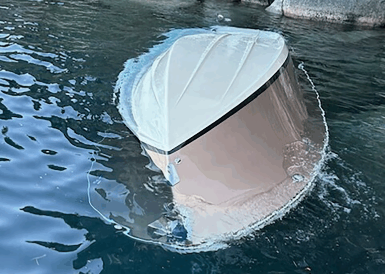 8 người thiệt mạng, 2 người sống sót sau khi thuyền bị lật ở hồ Tahoe