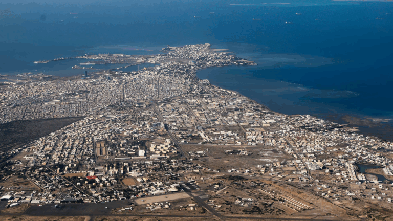 Tối cao Pháp viện cho phép chính quyền Trump trục xuất nhóm di dân từ Djibouti sang Nam Sudan