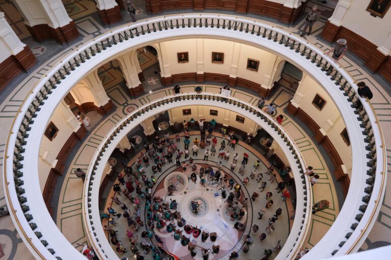 Hạ viện Texas họp thúc đẩy kế hoạch chia khu vực bầu cử của Đảng Cộng hòa