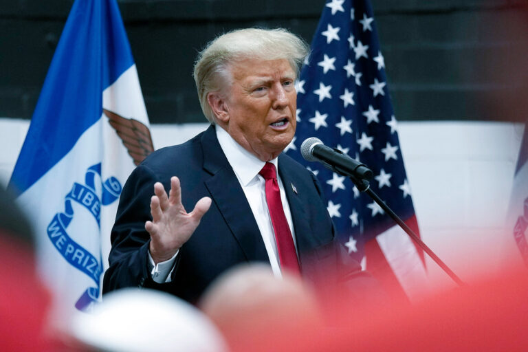 TÒA TỐI CAO MỸ CHO PHÉP TRUMP CẮT HẾT VIỆN TRỢ NƯỚC NGOÀI!