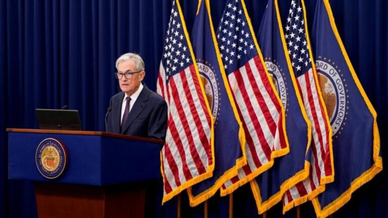 Fed cắt giảm lãi suất khi số lượng việc làm giảm mạnh gây lo ngại cho nền kinh tế