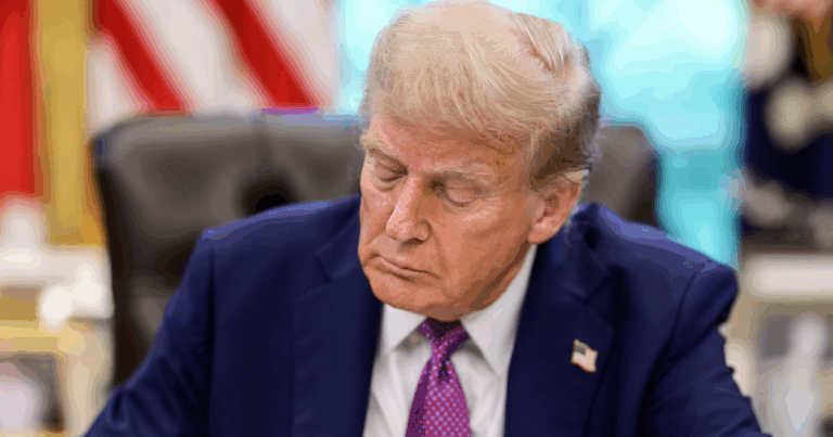 NHỮNG ĐIỀU DÂN MỸ CẦN BIẾT KHI ĐÓNG CỬA CHÍNH PHỦ TỪ 01/10/2025!