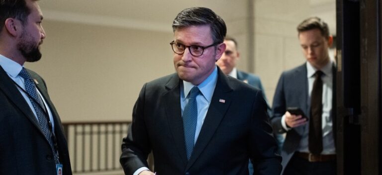 THƯỢNG VIỆN CỘNG HÒA ĐÃ THẤT BẠI LẦN BỎ PHIẾU THỨ 12 MỞ CỬA CHÍNH PHỦ!