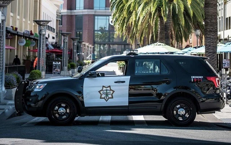 Chồng bắn chết vợ rồi tự sát bất thành ở Redwood City