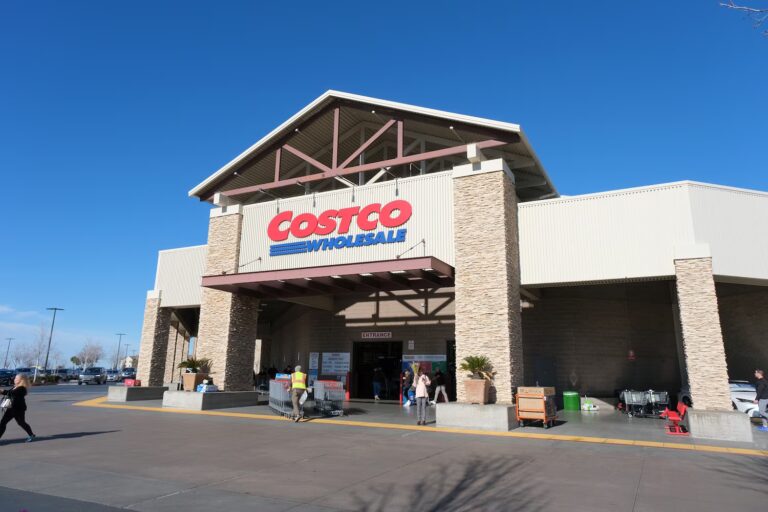Costco kiện chính quyền Trump đòi ‘hoàn đầy đủ’ tiền thuế quan 