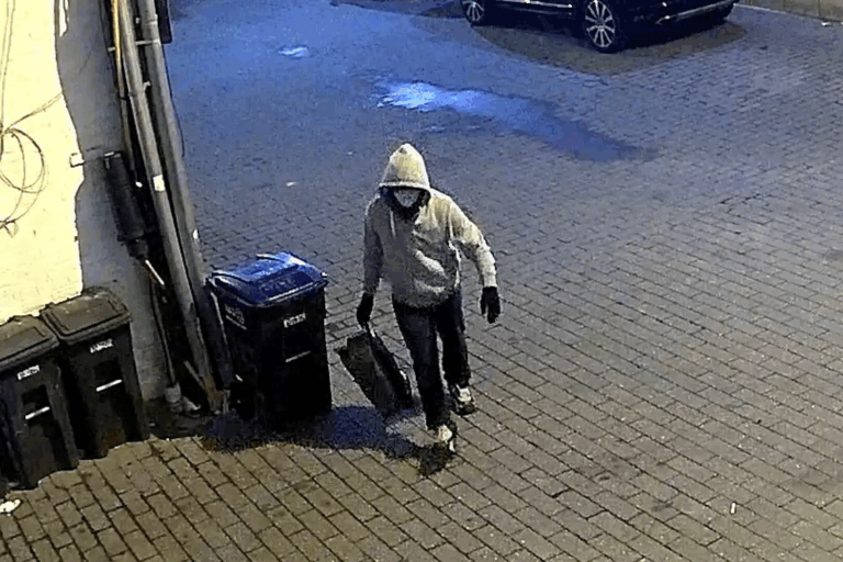 Nghi phạm thú nhận đặt bom ống gần Điện Capitol trước ngày 6/1