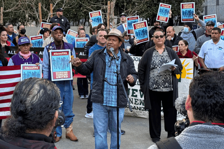 Thẩm phán liên bang chặn quyết định của ông Trump hủy bảo vệ khỏi trục xuất đối với di dân