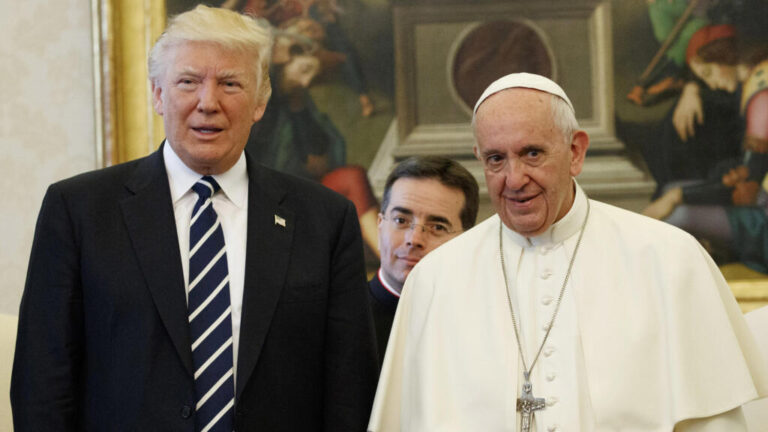 BA VỊ HỒNG Y CAO NHẤT CÔNG GIÁO HOA KỲ RA THƯ CHUNG CHỈ TRÍCH TRUMP 