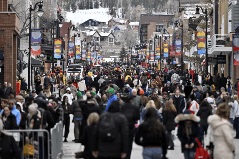 TikTok đưa các nhà sáng tạo nội dung vào “ánh đèn Hollywood” tại Liên hoan phim Sundance